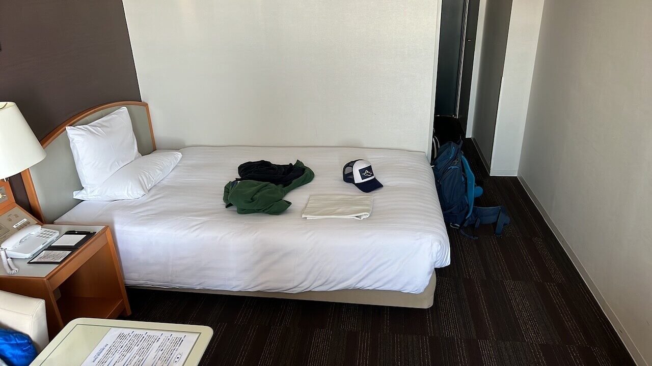 The Perfect 5–7 Day Hokkaido Ski Itinerary (2025 Guide) 8 Simple hotel room at Air Terminal Hotel inside New Chitose Airport in Hokkaido, Japan