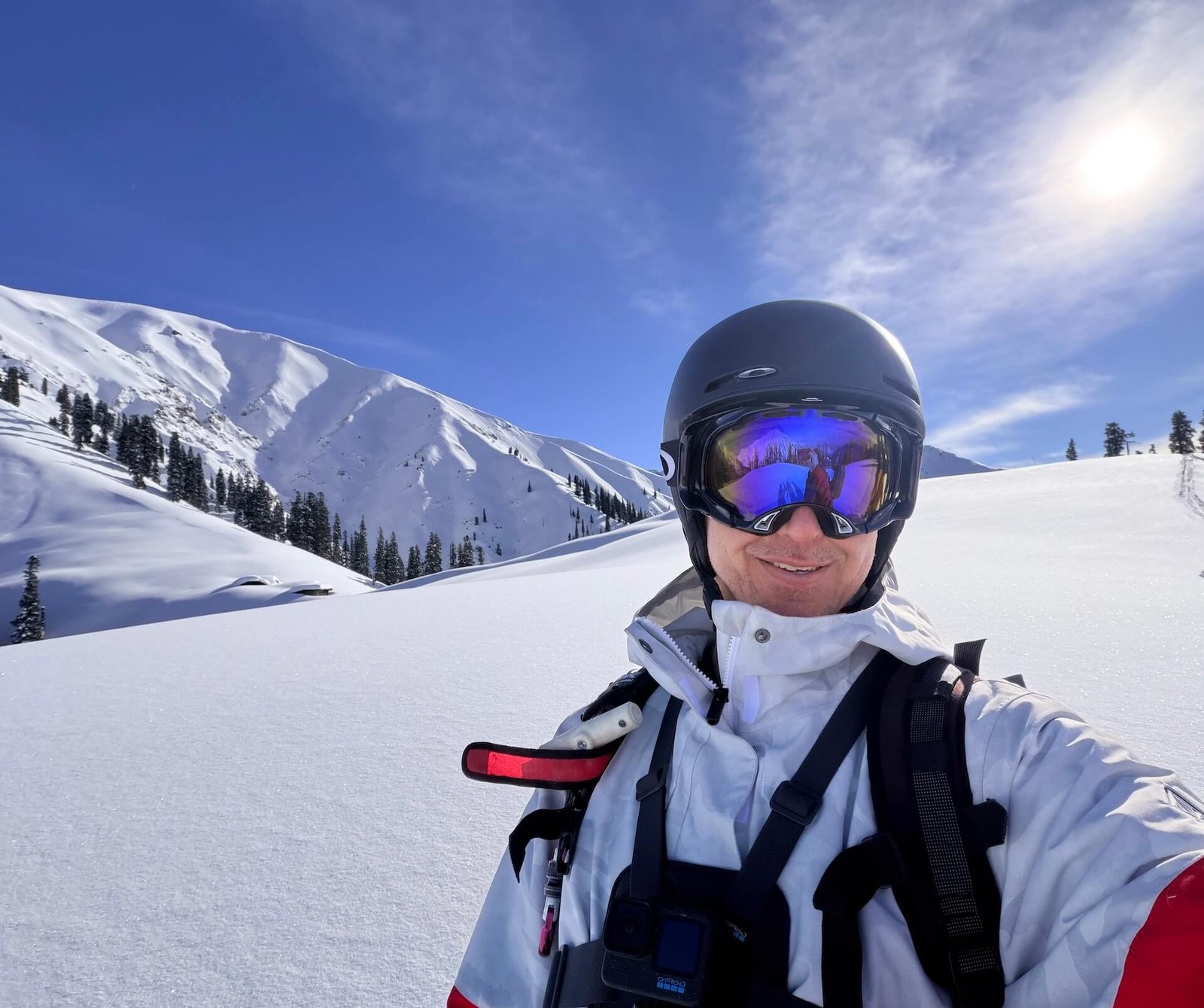 Oakley MOD1 MIPS Helmet Review 1 Oakley MOD1 MIPS ski helmet worn while heli skiing in Kashmir India